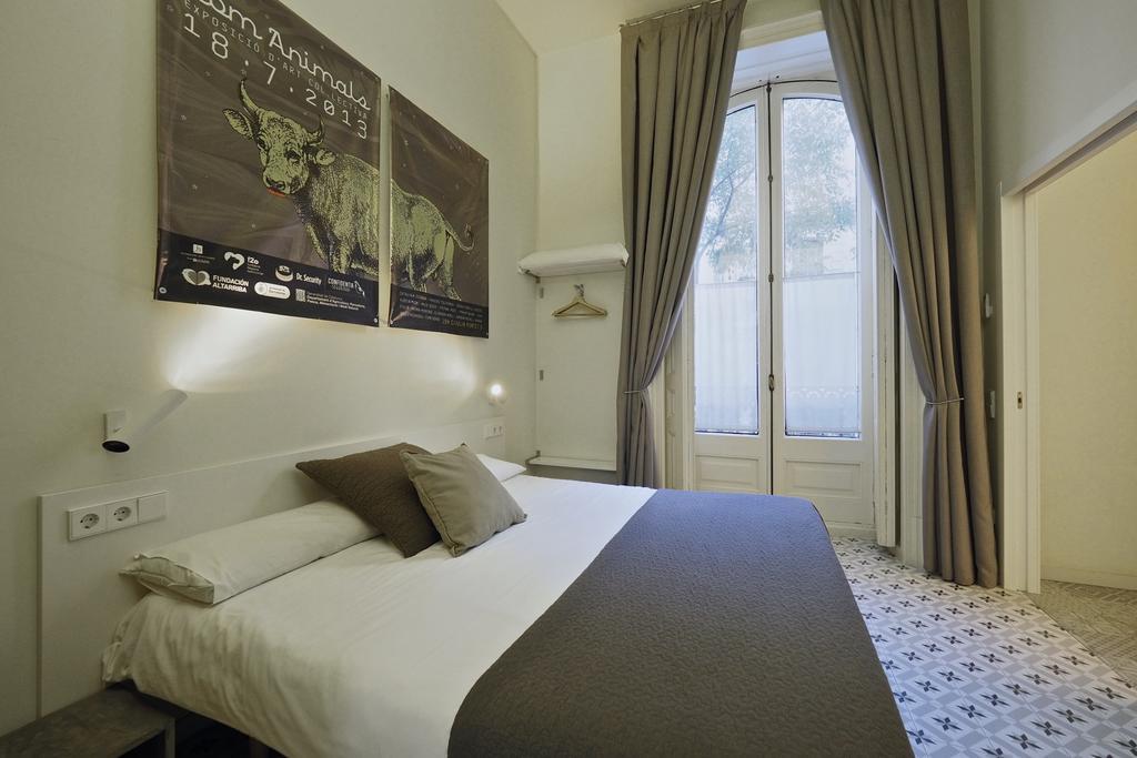 Uma Suites Pau Claris Barselona Dış mekan fotoğraf