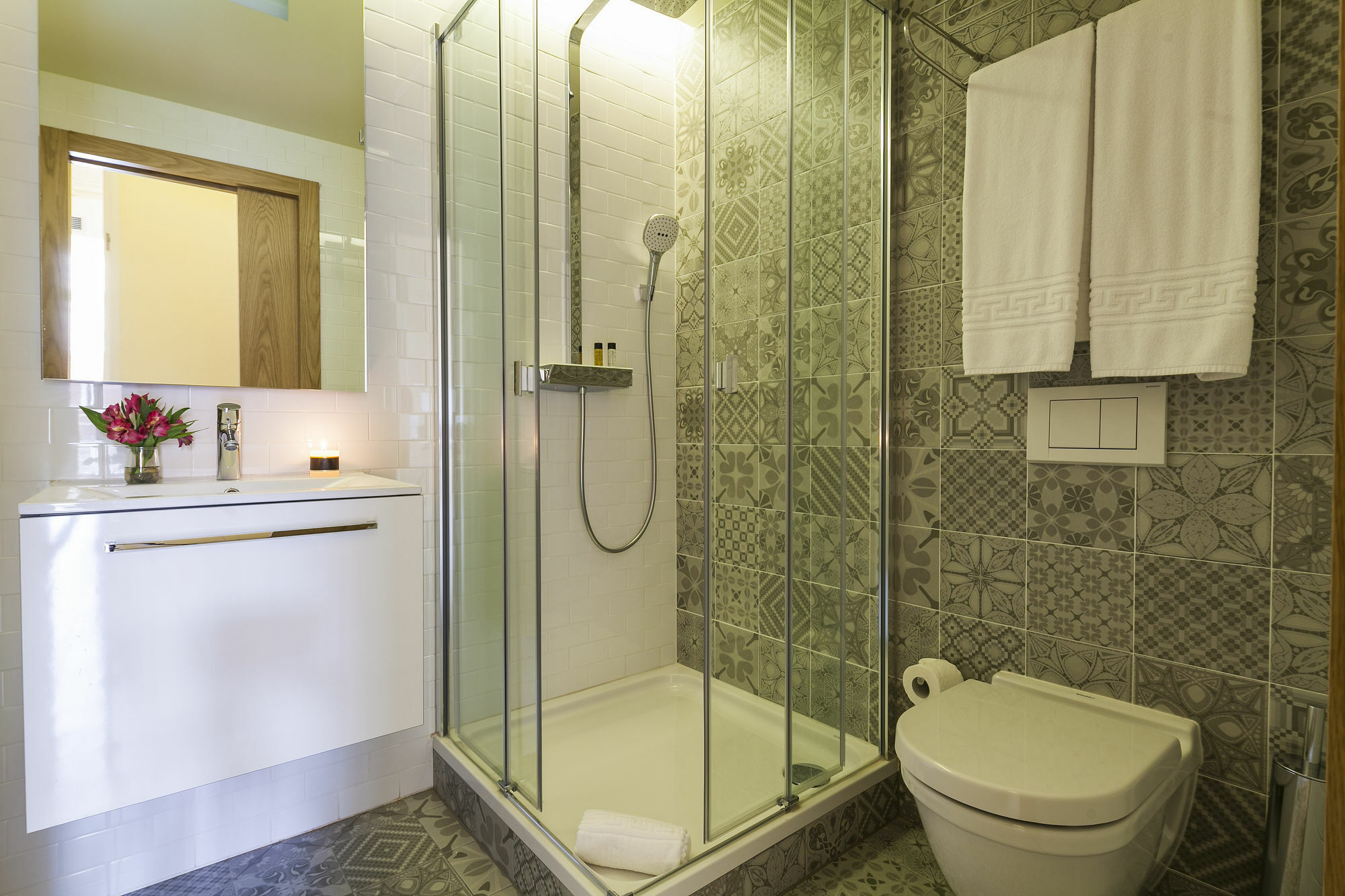 Uma Suites Pau Claris Barselona Dış mekan fotoğraf